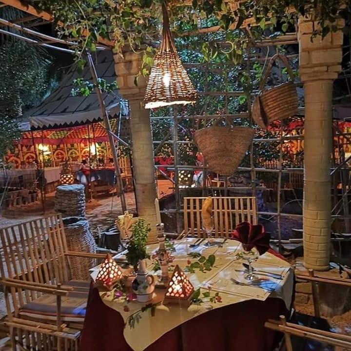 Tente Et Restaurant Elbey Douz Exterior photo
